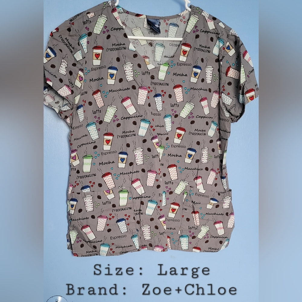 Zoe + Chloe scrub top: Large/Grey